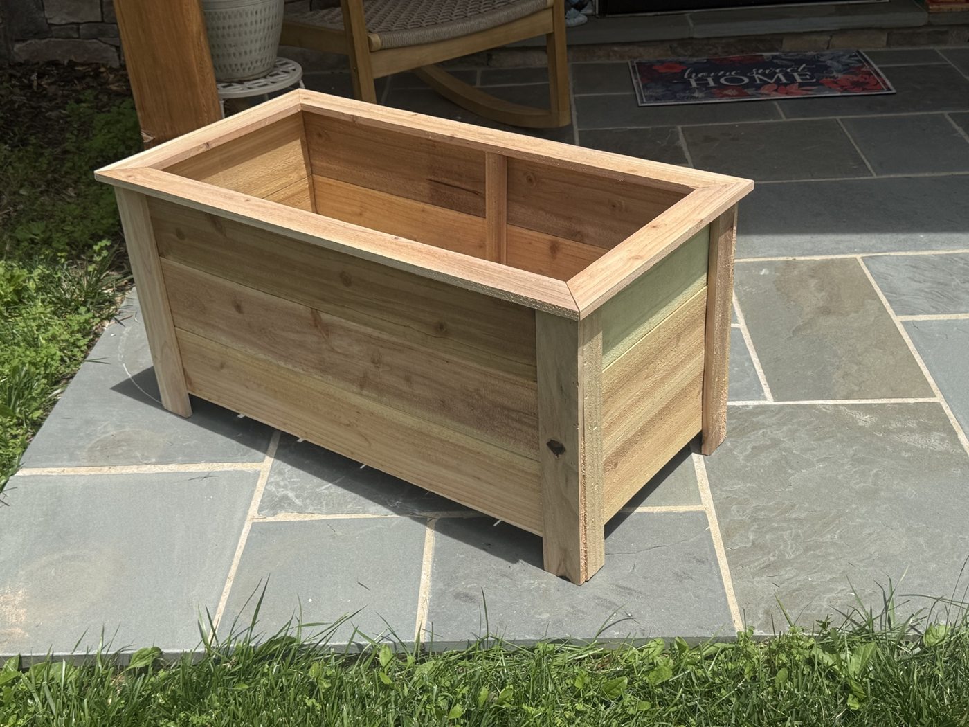 Compact cedar planter